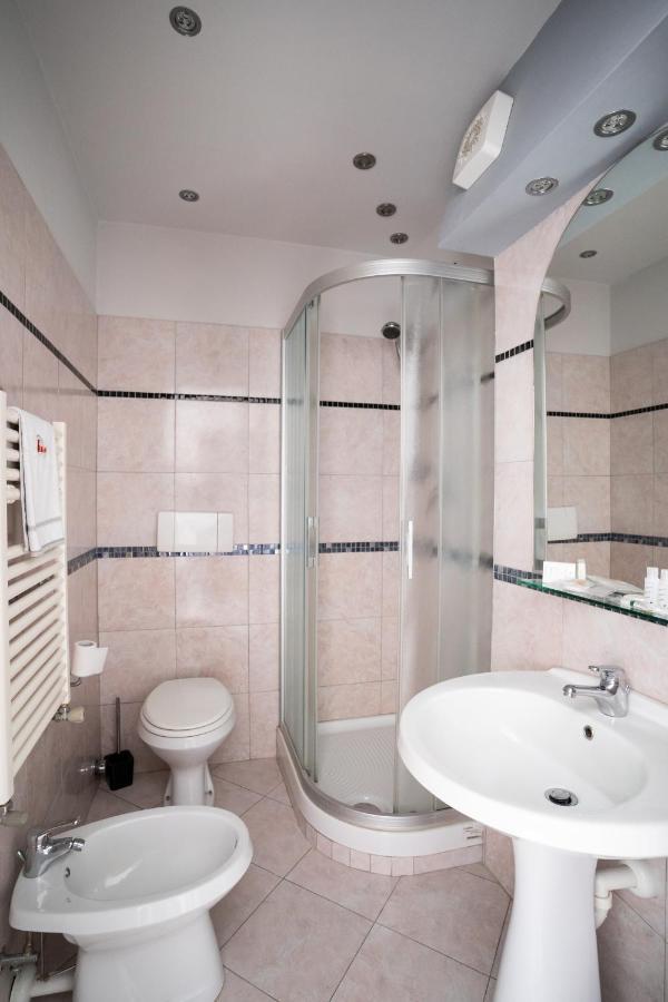 J Hotel Orbassano Εξωτερικό φωτογραφία